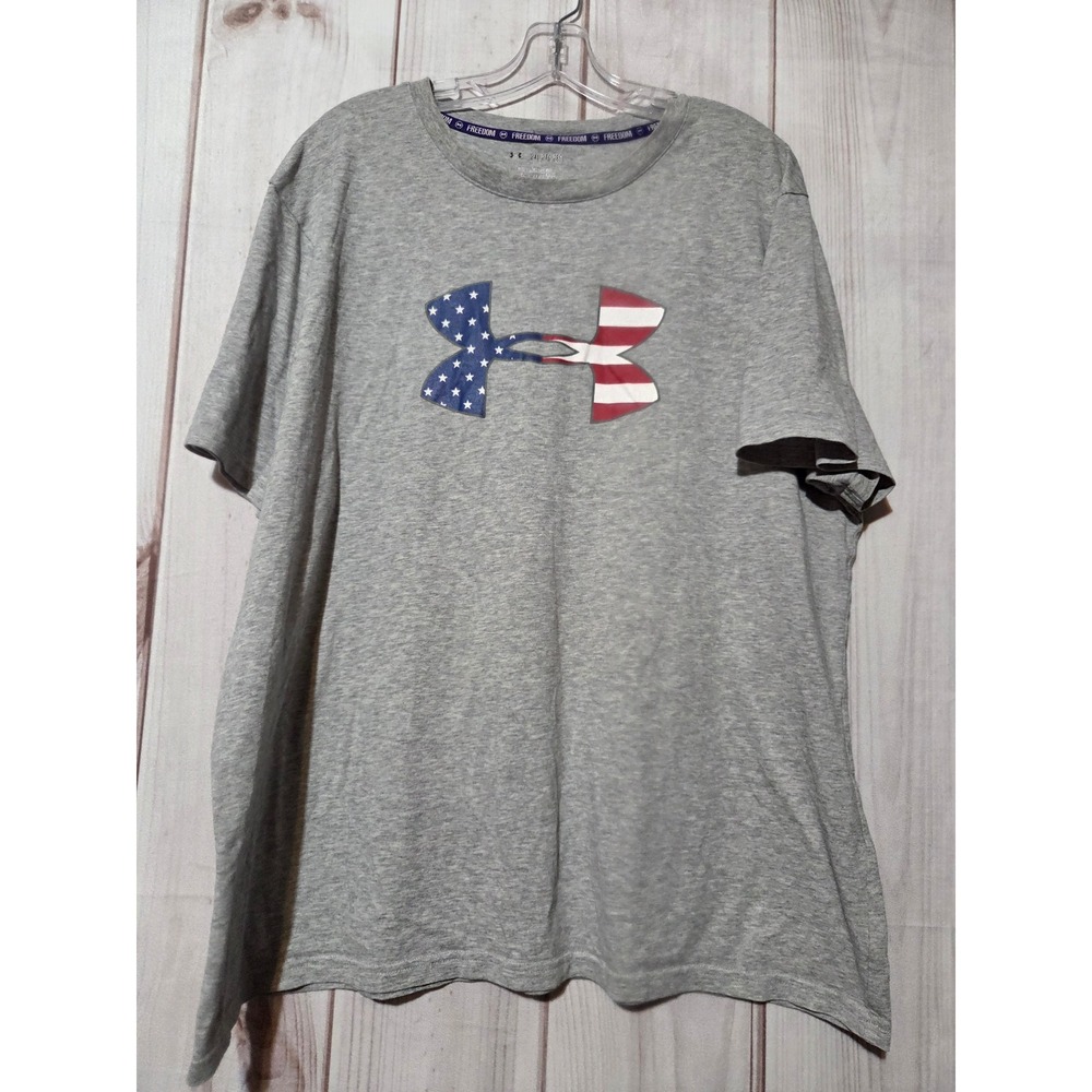 Under Armour Men's T-Shirt Size 2XL Loose Fit Heatgear American Flag‎ Logo Gray